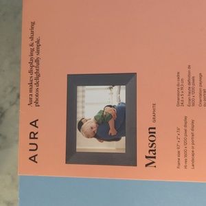 Aura Digital Frame New
